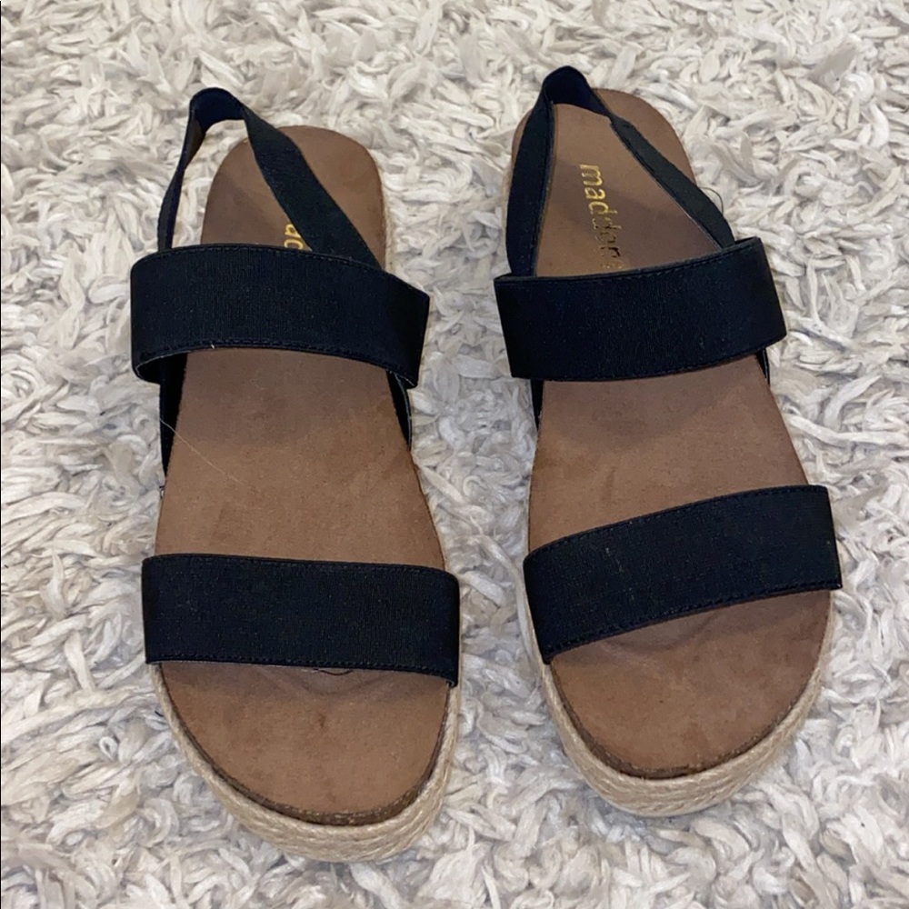 Espadrille sandals